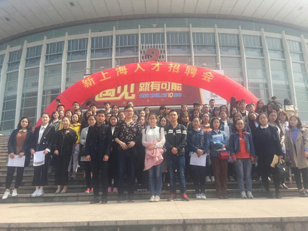 八万人体育场集体合照.jpg 八万人体育场集体合照.jpg
